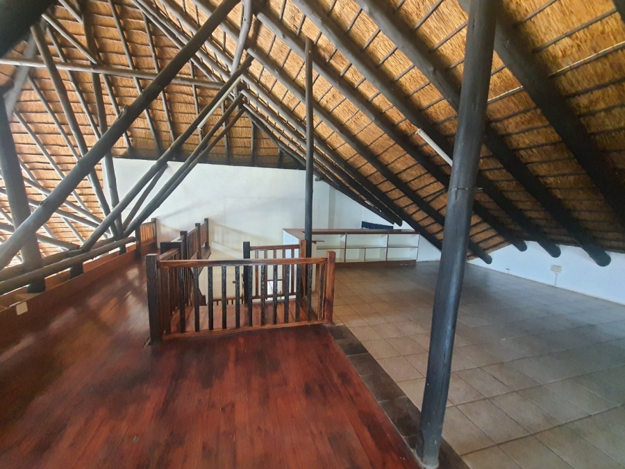 To Let 5 Bedroom Property for Rent in Hartbeespoort Rural North West